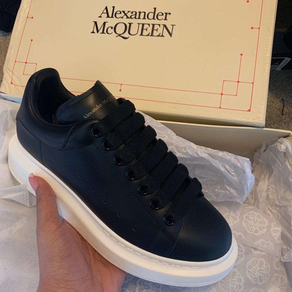 Alexandar McQueen